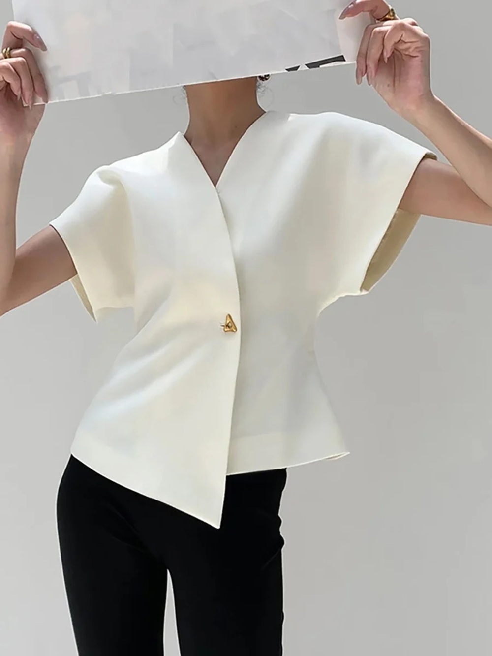 Commense Trendy V-Neck Button Down Blouse - Picture 3 of 14